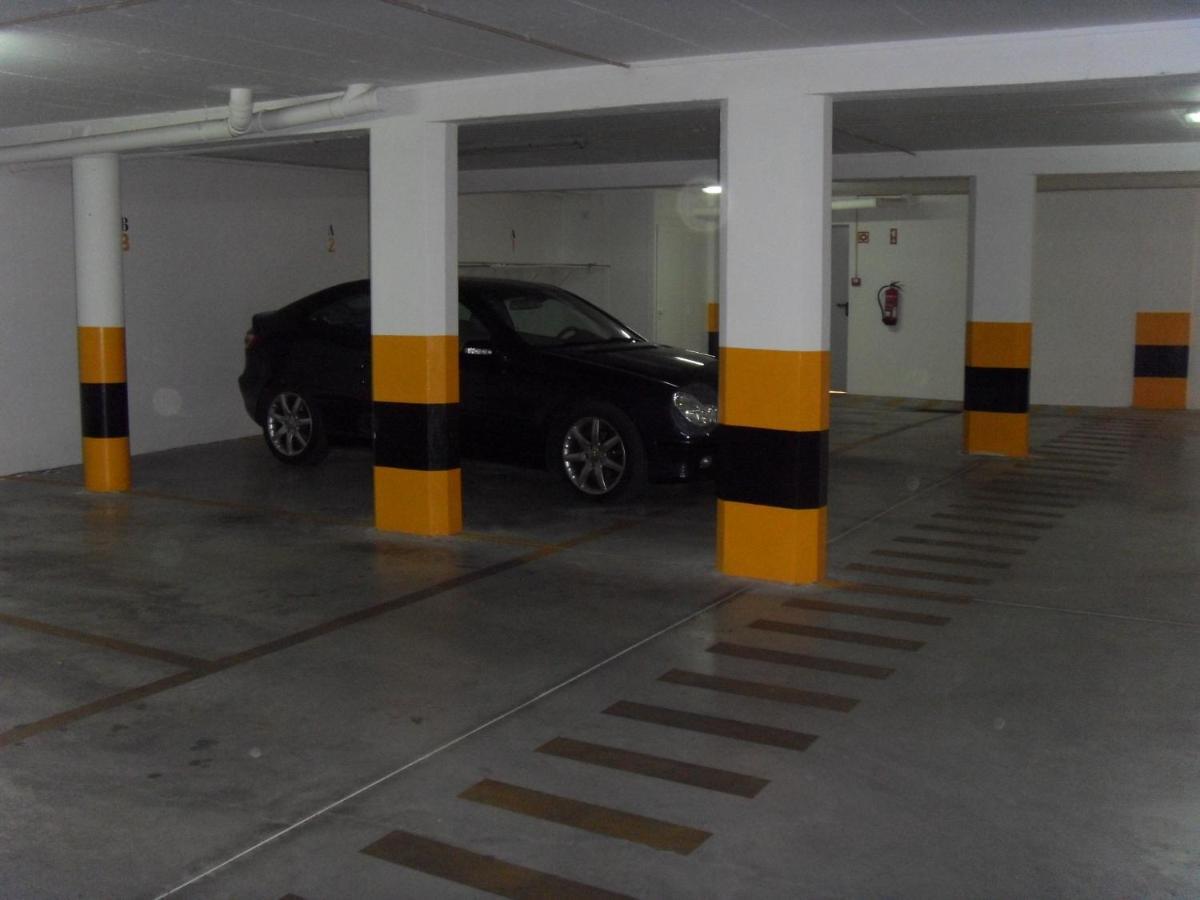 Apartamentos Pomba Branca ออยุส ดิ อากวา ภายนอก รูปภาพ